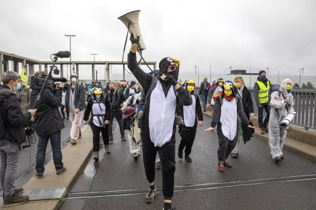 Aufstand der Pinguine