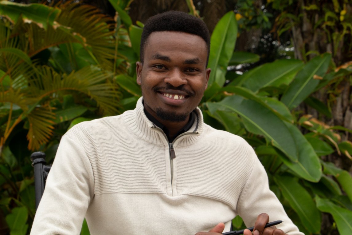 Der Kenianer Paul Mutuku ist Jugenddelegierter in Madrid. Er leitet den afrikanischen Ableger der Organisation "Youth4Nature"
